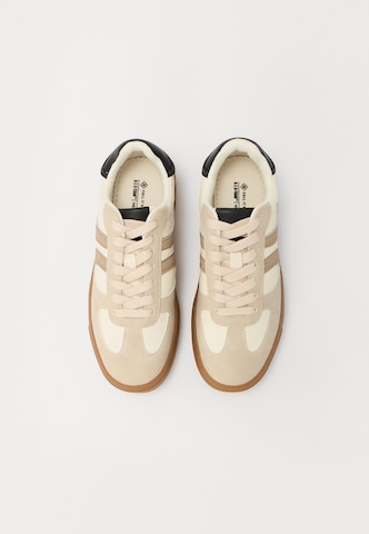 Sneaker low 'DARBIE' de la CALL IT SPRING pe alb