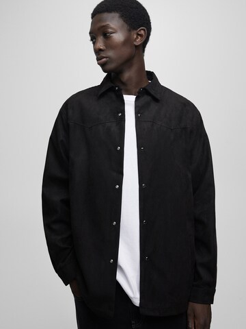 Veste mi-saison Pull&Bear en noir : devant