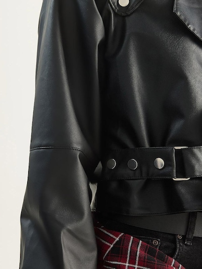 Giacca di mezza stagione Bianco Lucci di colore nero, Visualizzazione prodotti