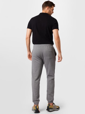Lyle & Scott Tapered Pants in Grey