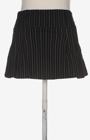 Urban Outfitters Skirt in XS in Black