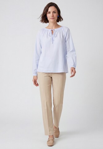 Usha - Blusa en azul