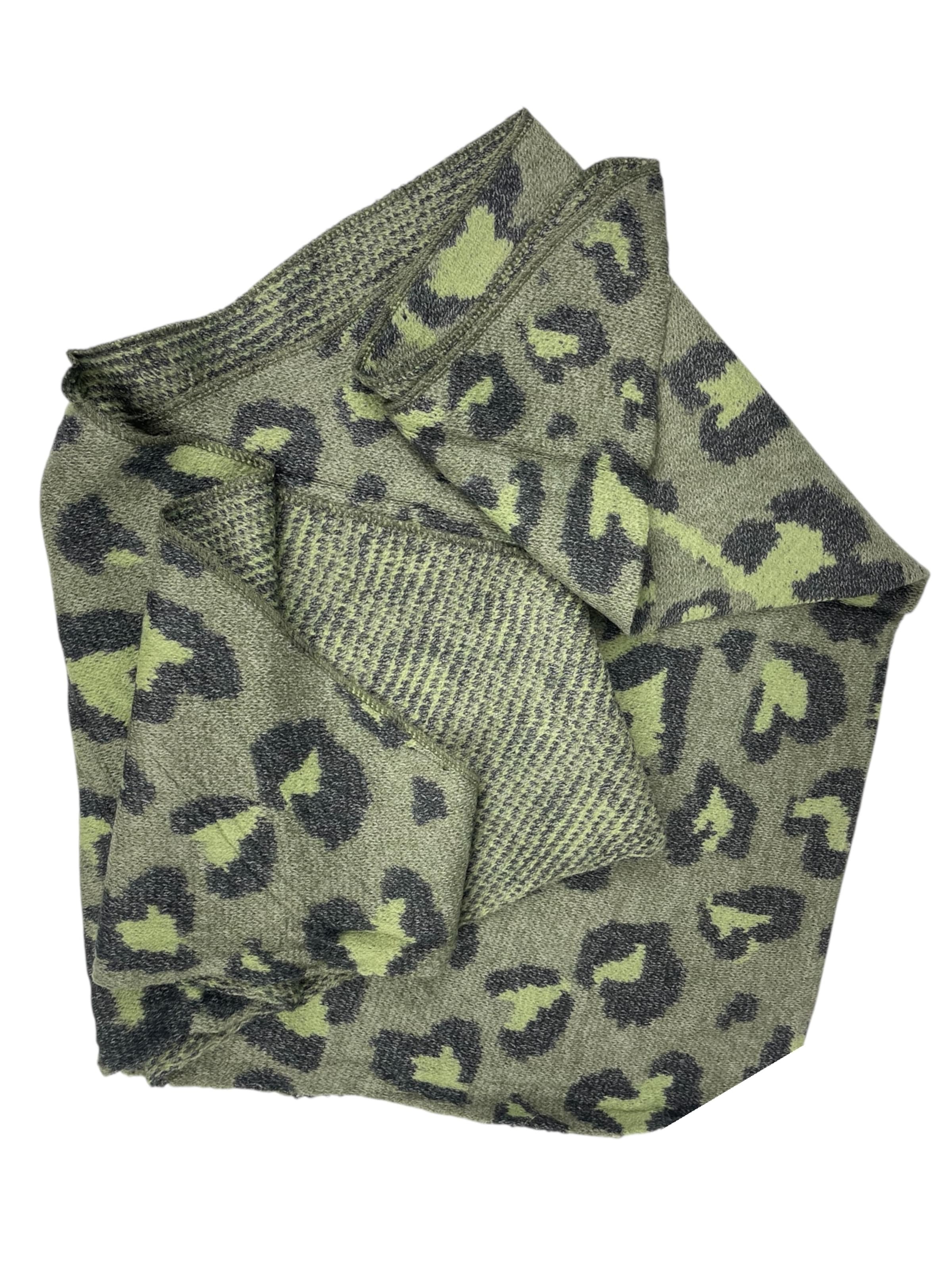 Kumixi Scarf 'Leo' in Green