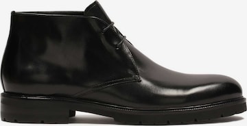 Kazar Chukka Boots in Schwarz