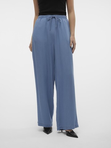 Wide leg Pantaloni 'VMBREE' di VERO MODA in blu: frontale