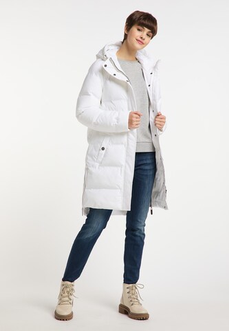 ICEBOUND Winter Coat in White