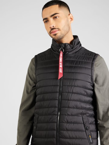 ALPHA INDUSTRIES Vest in Black