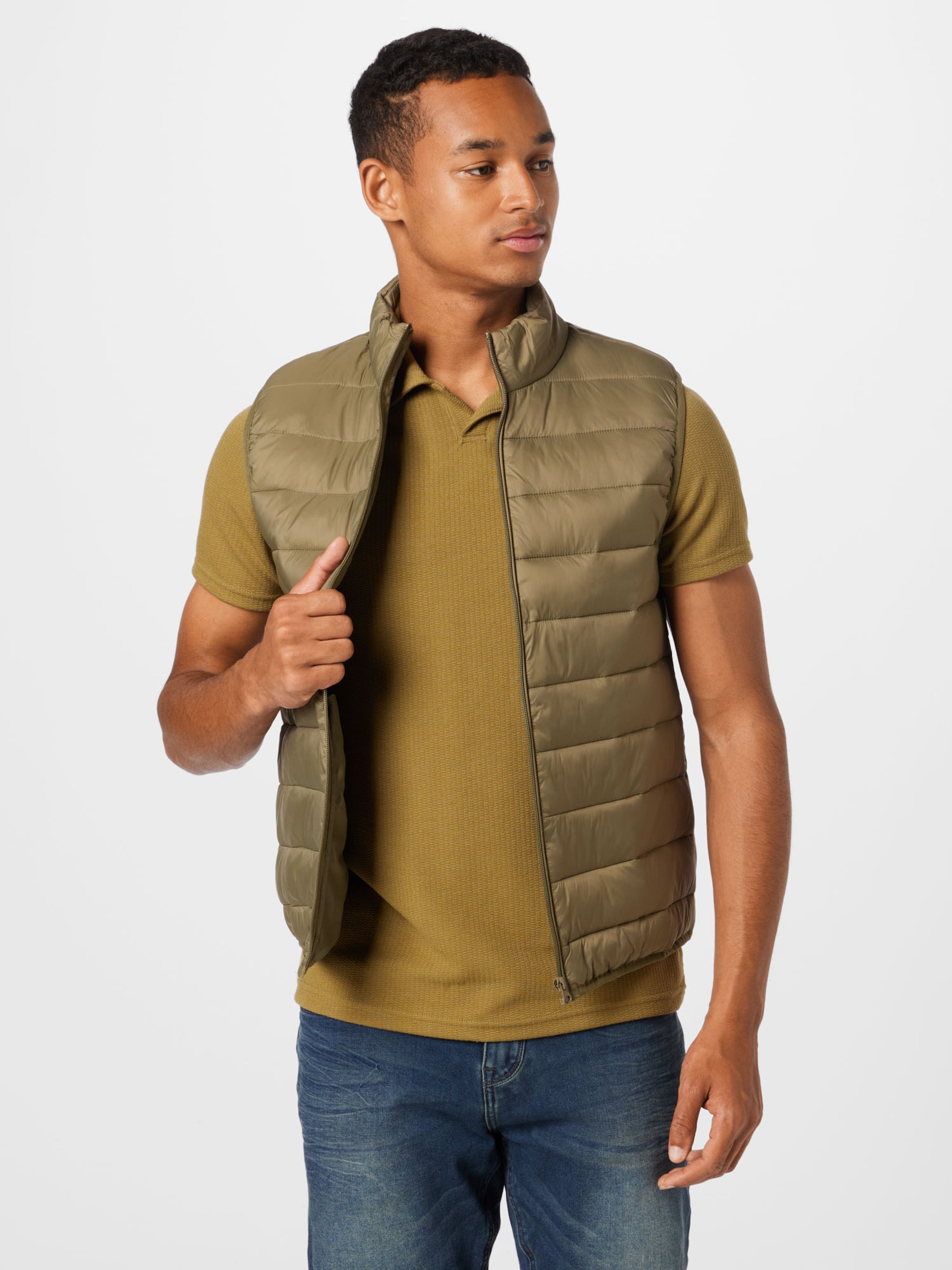 BURTON MENSWEAR LONDON Vest in Khaki ABOUT YOU