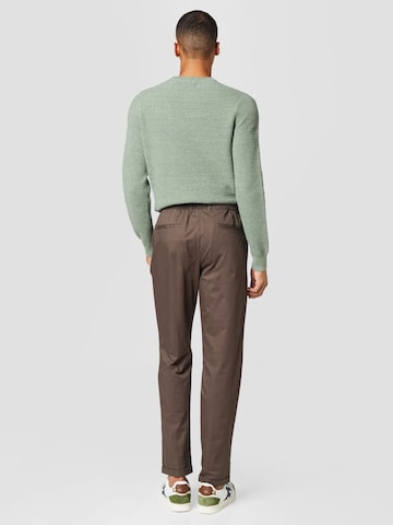 Les Deux Slim fit Chino Pants in Brown