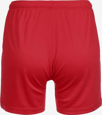 UMBRO Loosefit Sportshorts 'Club' in Rot