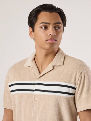Denim Factory Comfort Fit Skjorte 'Resort' i beige