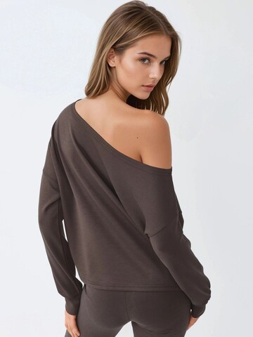 Busem Sweatshirt in Braun