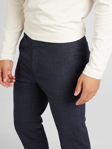 Regular Pantalon chino 'Liam' Matinique en bleu