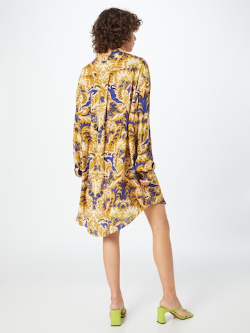 Robe-chemise Just Cavalli en or