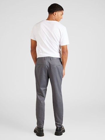 regular Pantaloni chino 'Liam' di Matinique in grigio