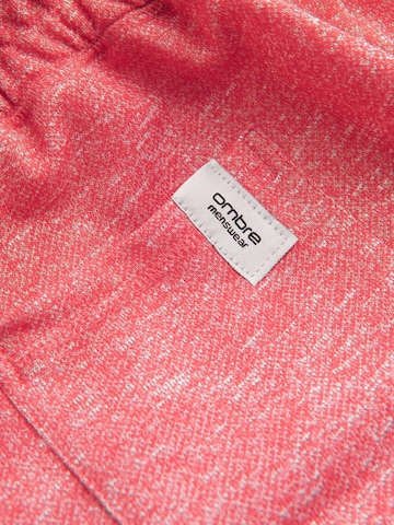 Ombre Regular Sporthose‌‌‌‌‌‌‌‌ in Rot