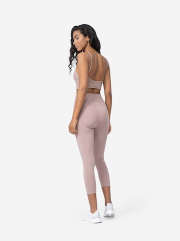 4F Skinny Sporthose in Braun