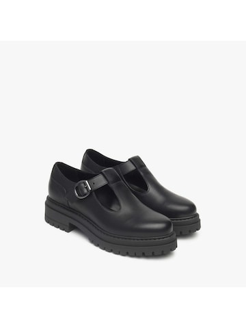 Nero Giardini Slip-ons 'Folgaria' in Black