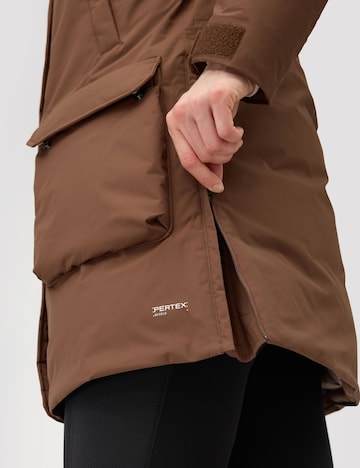 MAMMUT Outdoor Jacket in Brown