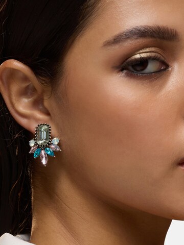 Boucles d'oreilles 'Sheri' SOHI en vert : devant