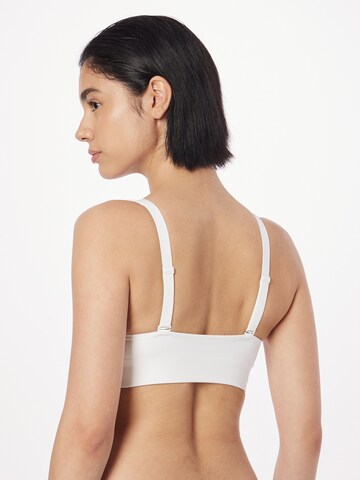 NIKE Bralette Sports Bra 'Indy' in White