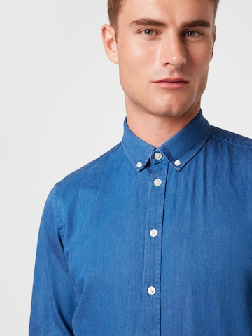Casual Friday - Regular Fit Camisa 'Anton' em azul