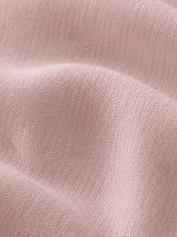 Alviero Martini Scarf in Pink