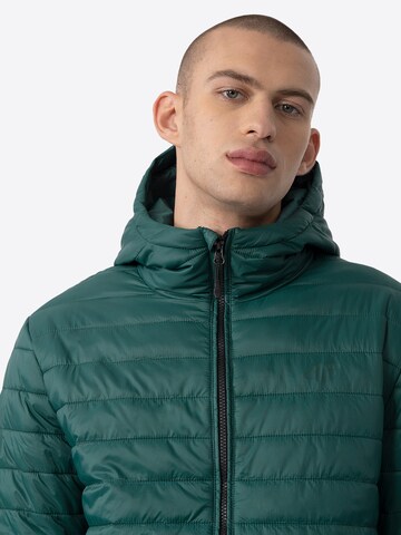 Veste d’hiver 'M240' 4F en vert