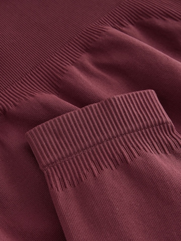 Skinny Leggings self. en rouge