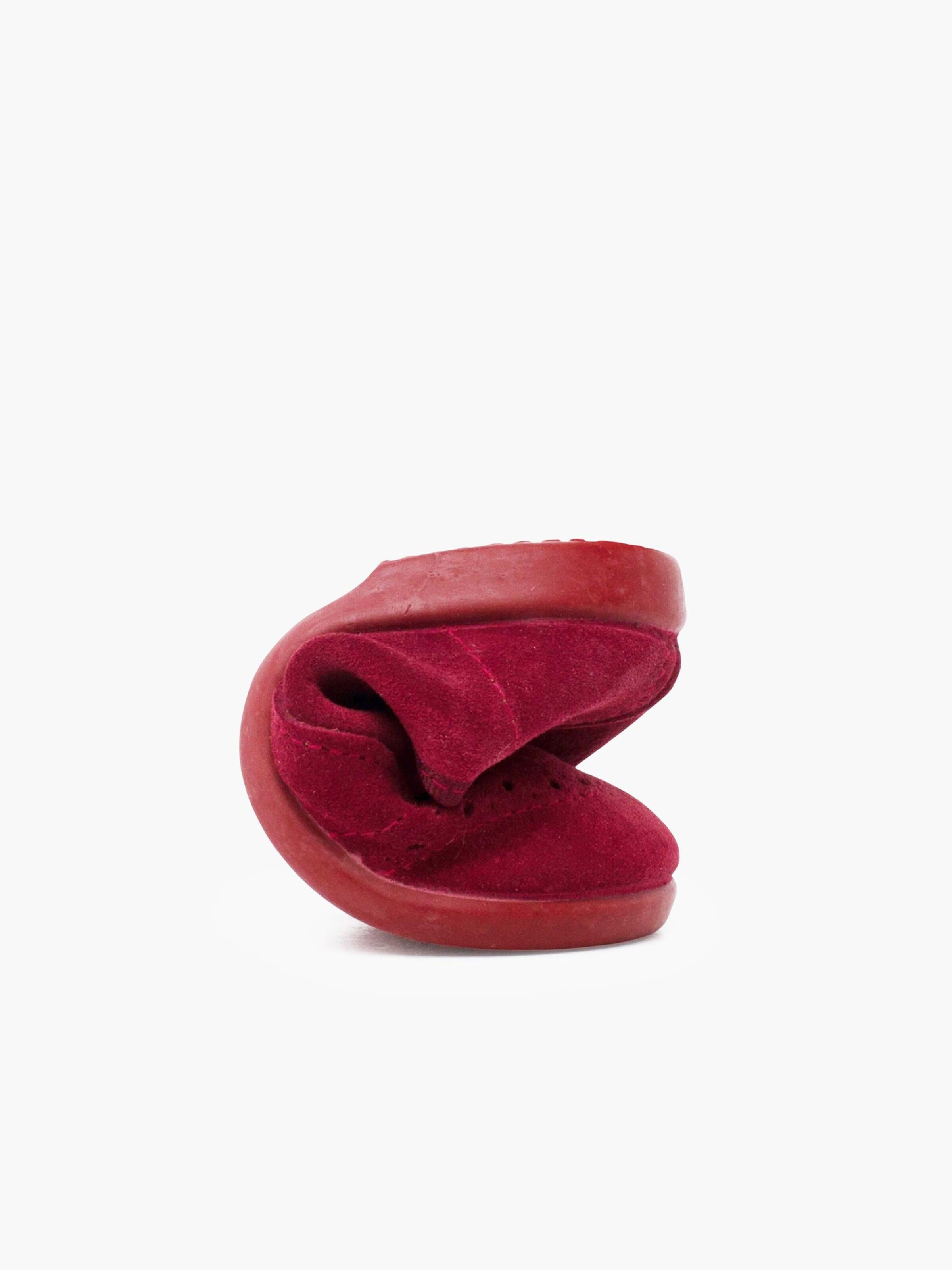 Scarpa bassa di Pisamonas in rosso