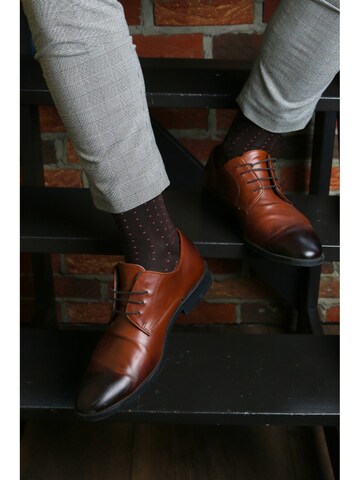 Sokisahtel Socks 'MARCO viscose socks with dots' in Brown: front