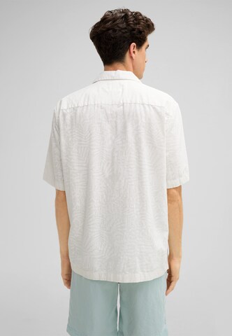 STRELLSON Comfort fit Button Up Shirt 'Cliro' in White