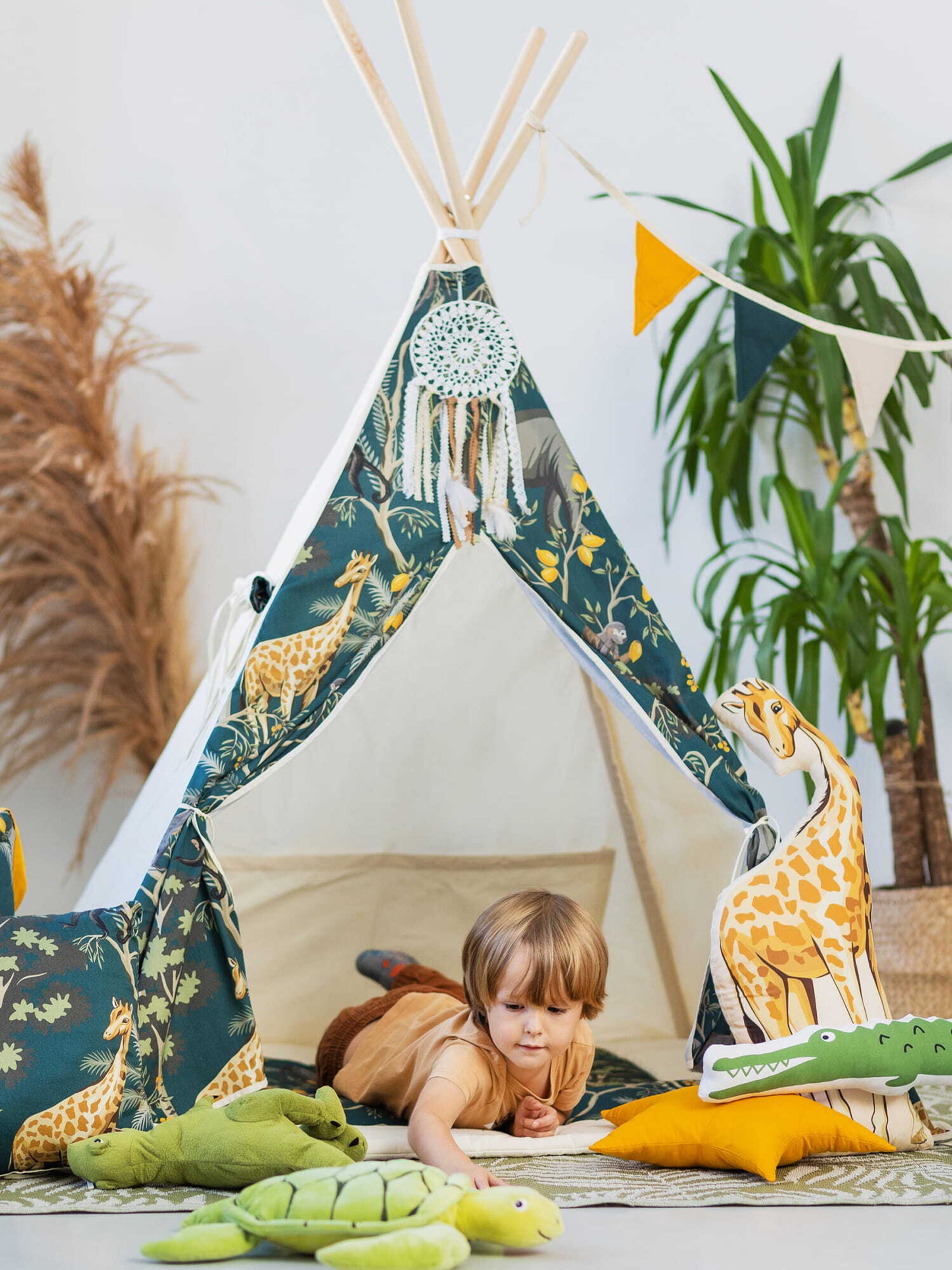 Sówka Design Game in Green