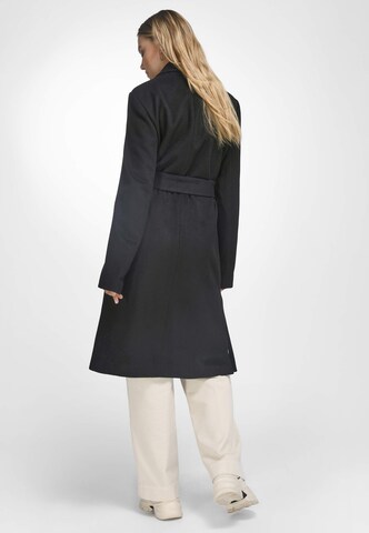 Anna Aura Between-Seasons Coat in Black