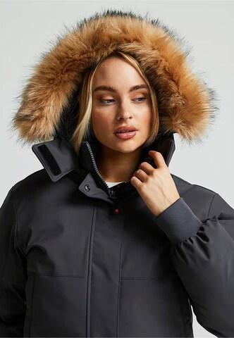Zavetti Canada Winter jacket 'Olivia' in Black