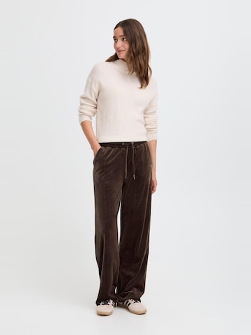 Oxmo Regular Broek ' OXEBBA WIDE LEG ' in Bruin