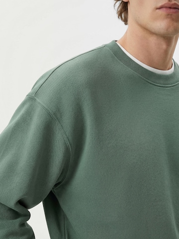 Everly Sweatshirt in Green