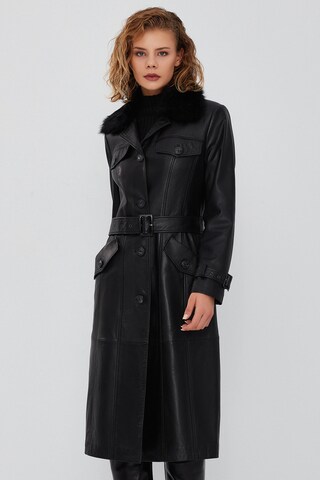 Derimod Between-seasons coat in Black: front