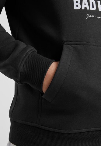 juoda Mister Tee Megztinis be užsegimo 'Bad Habit'