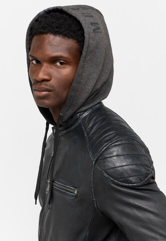 MUSTANG Between-season jacket in Black