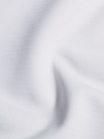 MAMMUT Performance Shirt in White