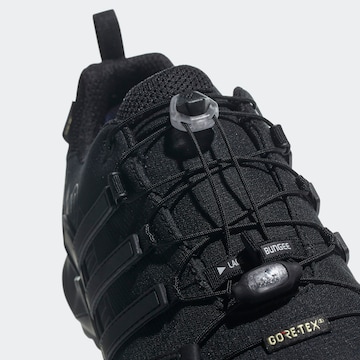 ADIDAS TERREX - Zapatos bajos 'Swift R2' en negro