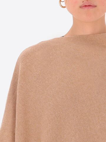 Distretto12 Poncho in Braun