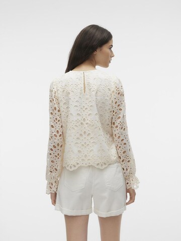 VERO MODA Blouse in Beige