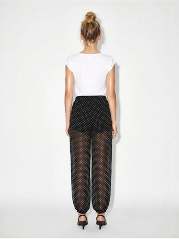 Bianco Lucci Tapered Hose‌‌‌‌‌‌‌ in Schwarz