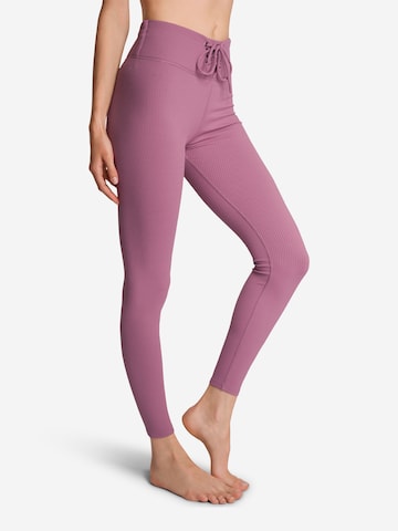 OCEANSAPART Skinny Leggingsit 'Trixy' värissä vaaleanpunainen