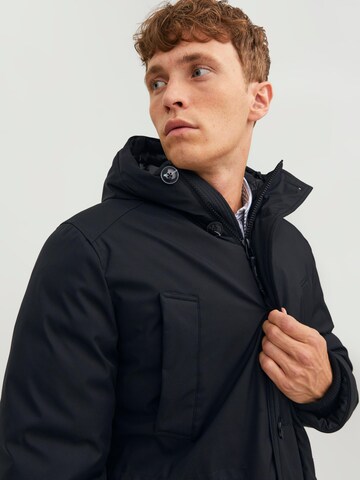 JACK & JONES - Parca de invierno 'Clement' en negro
