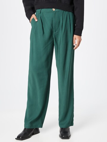 Moves Loose fit Pleat-front trousers 'Nimma' in Green: front