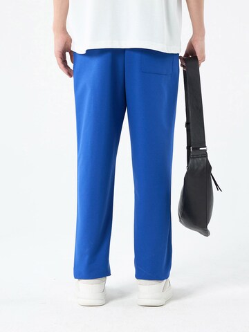 VAMOS CLO Regular Broek 'Baltimore' in Blauw