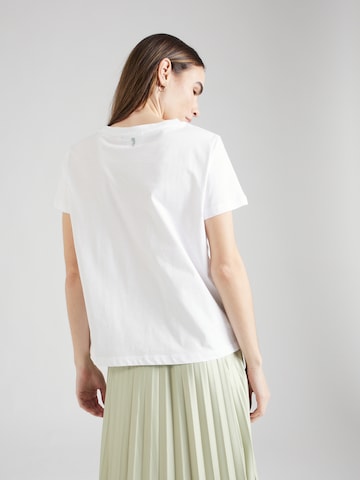 comma casual identity Тениска в бяло
